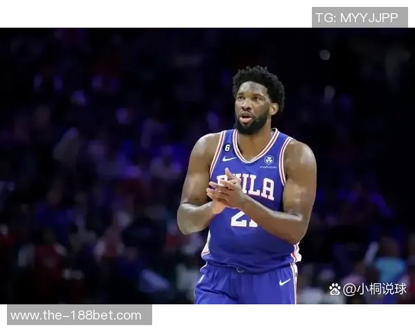 恩比德半场表现抢眼11中7砍下15分5板2助助球队首节领先